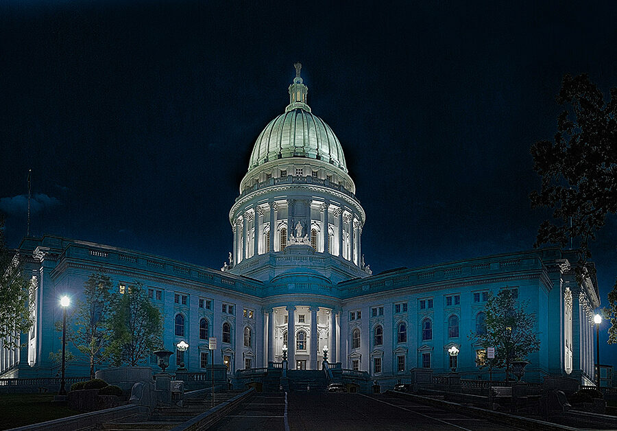 photo of the capital building by Michael via unsplash