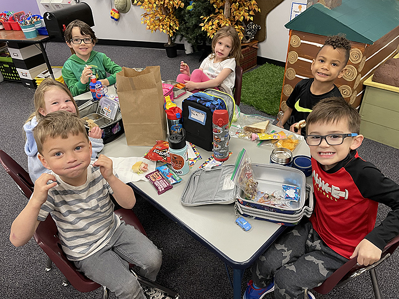 FRCS PreK students eat lunch in their classroom