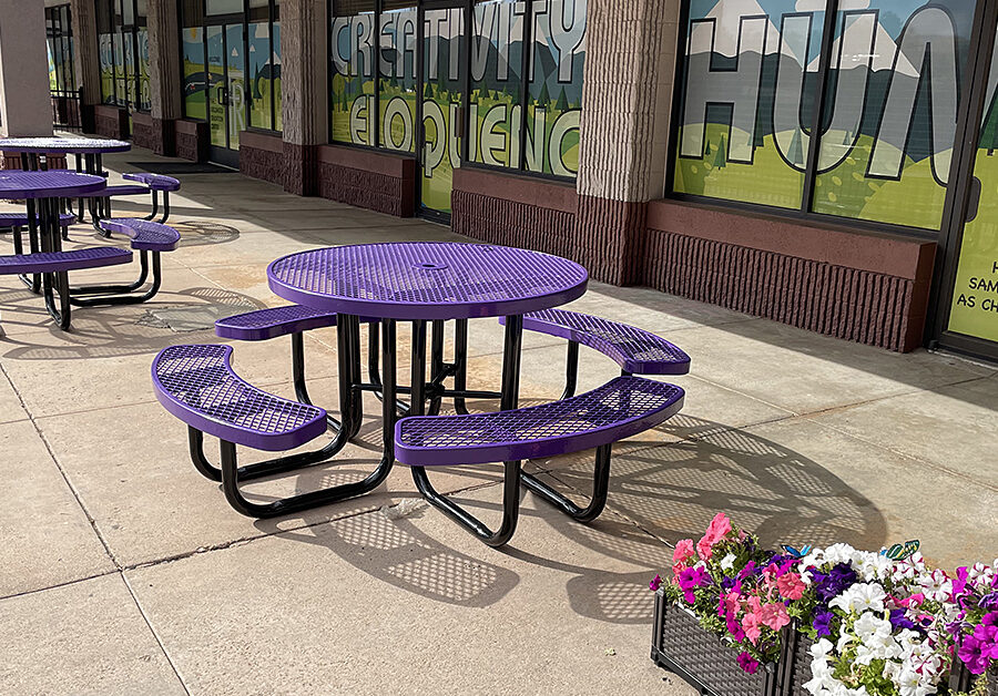 New outdoor seating for ECE families and students