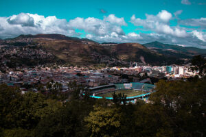 Photo of Tegucigalpa, Honduras, by Heber Barahona via unsplash